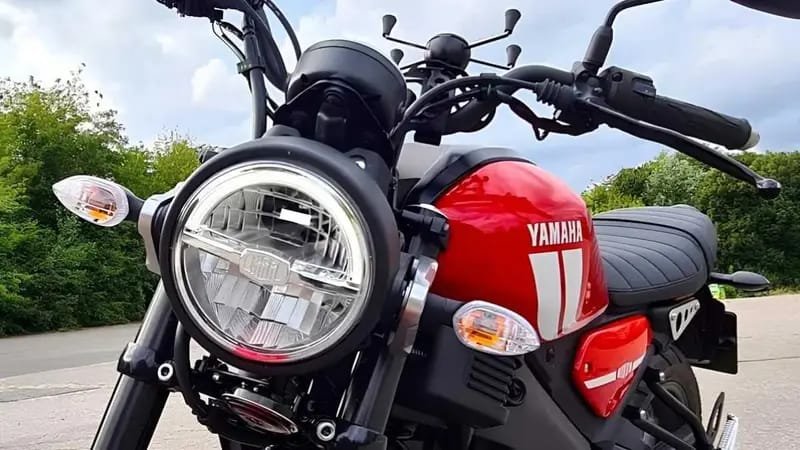 गरीबों के लिए लॉन्च हुई Yamaha की नई प्रीमियम बाइक – 155cc दमदार इंजन और 100Kmpl माइलेज के साथ आई जबरदस्त एंट्री